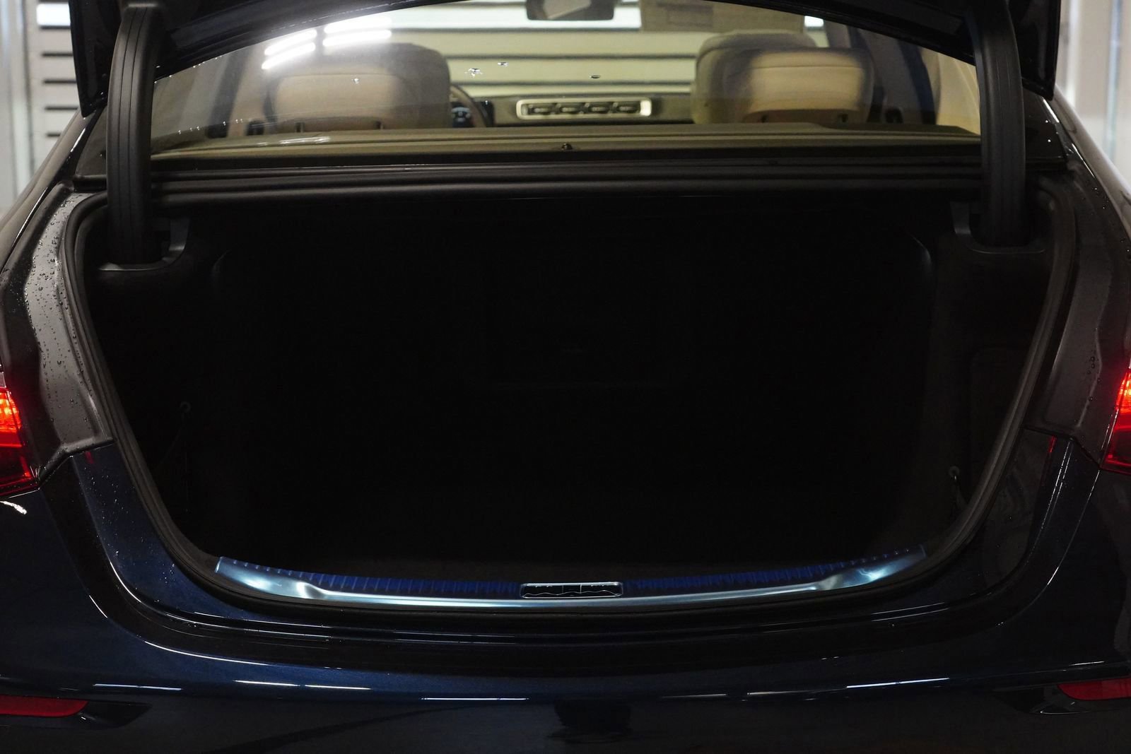 New 2026 Mercedes-Benz S 500 4MATIC image 34