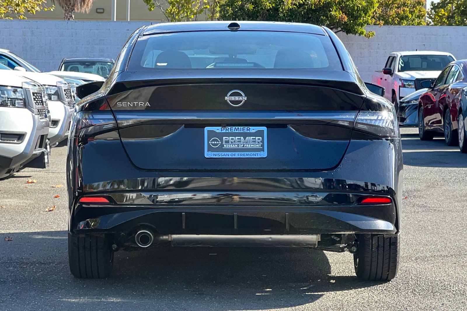 New 2027 Nissan Sentra SR w/ Floor Mat Package FWD image 5