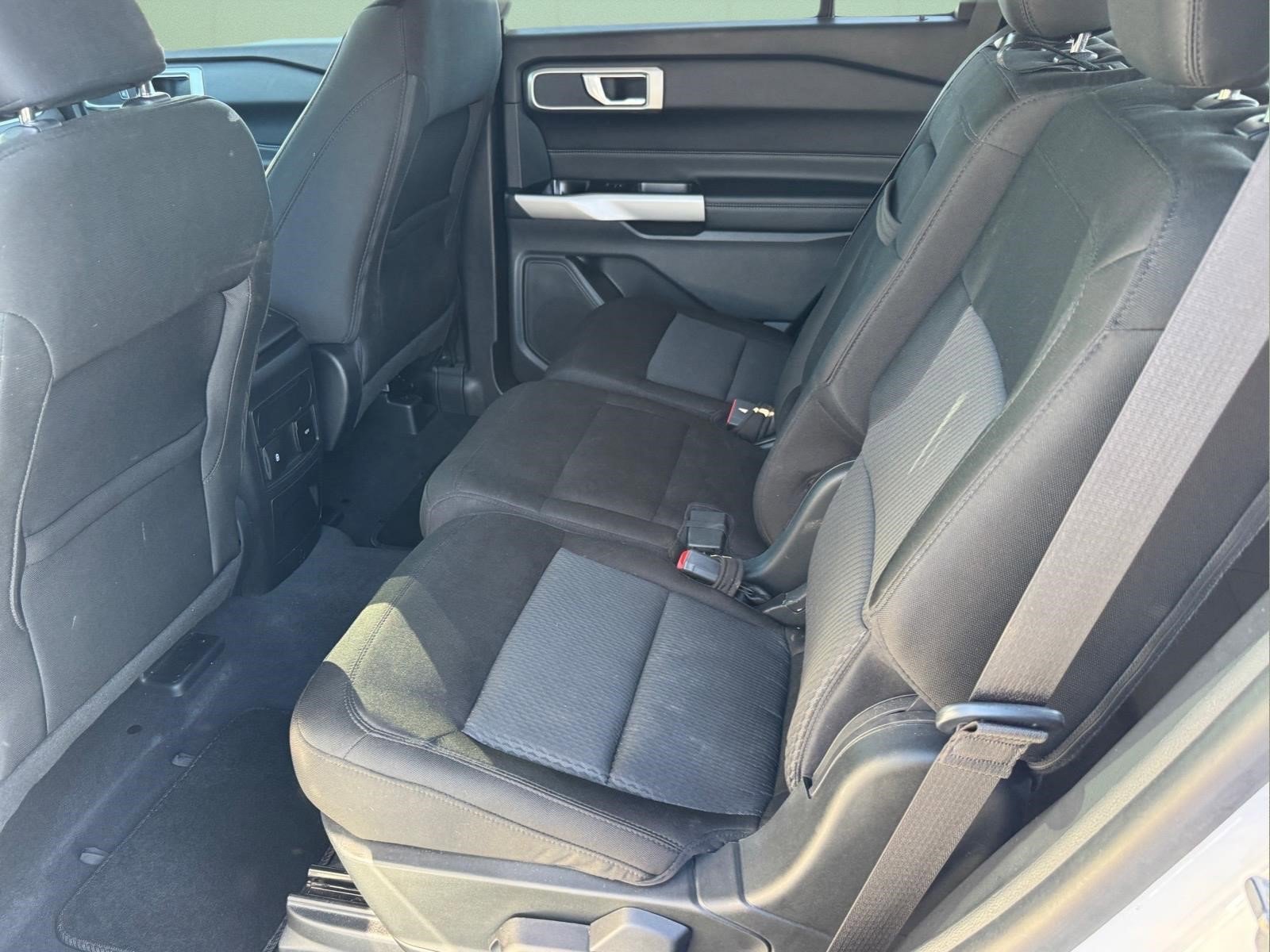 Used 2022 Ford Explorer XLT RWD image 10