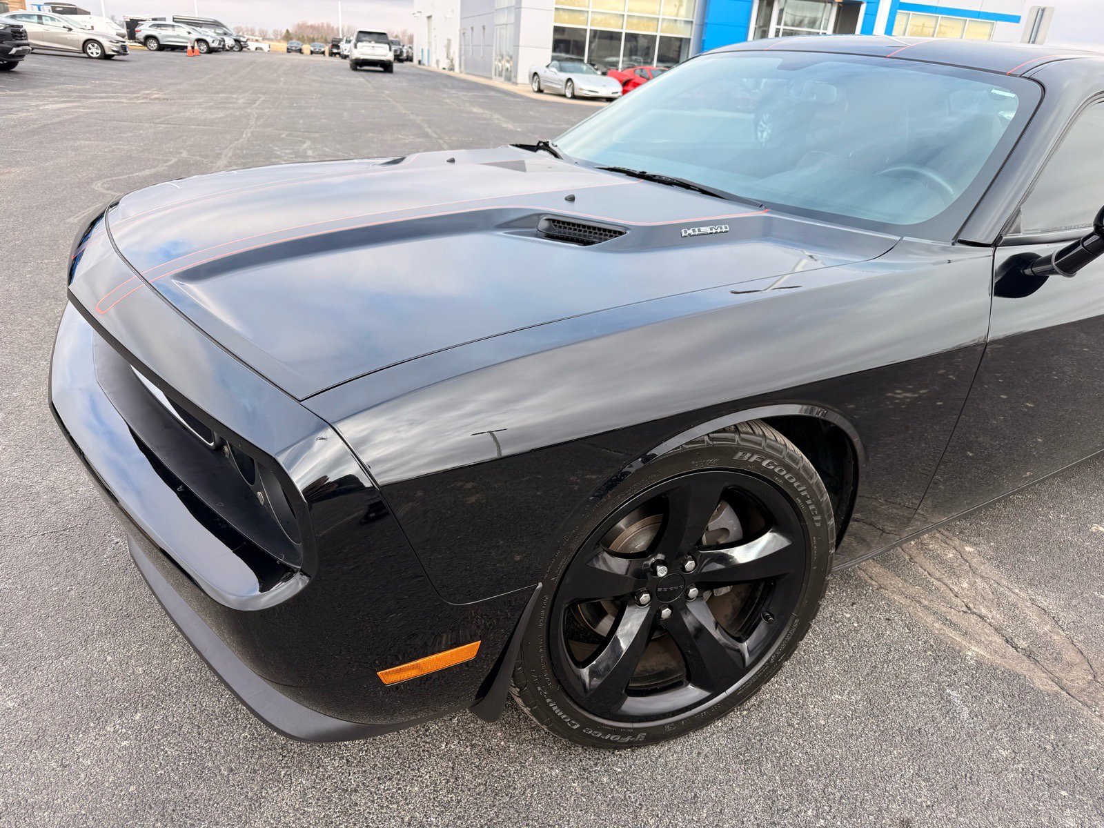Used 2013 Dodge Challenger R/T Plus image 2