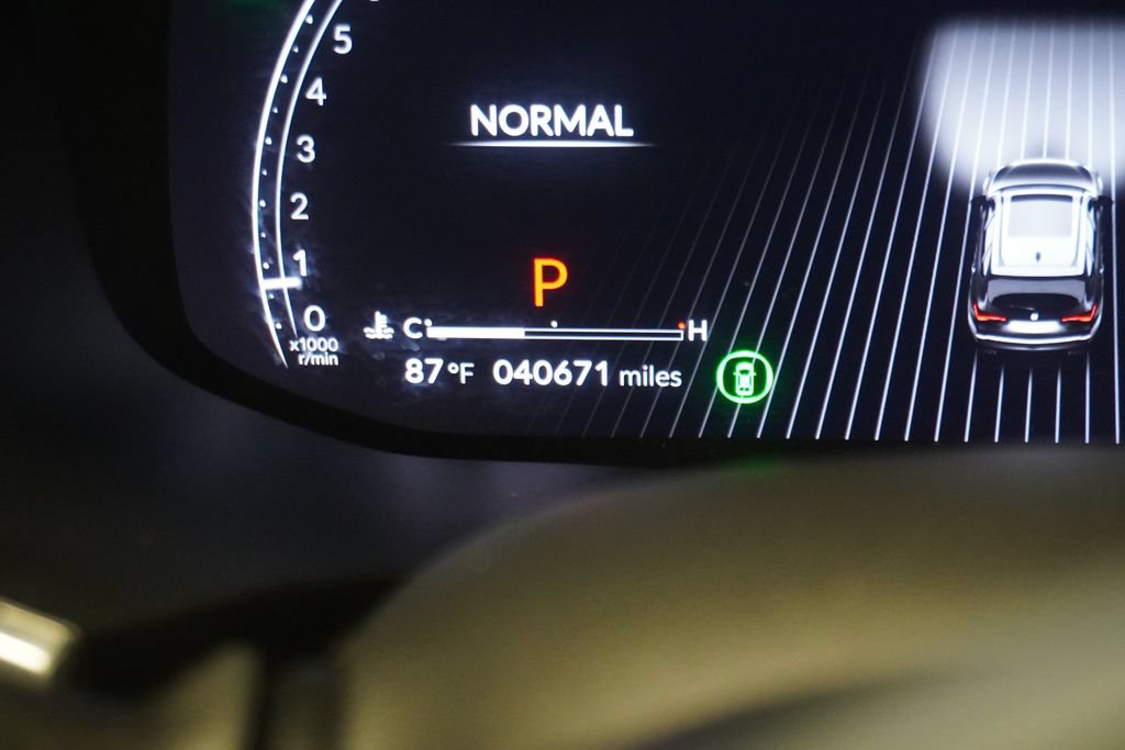 Used 2023 Acura MDX w/ Technology Package FWD image 30