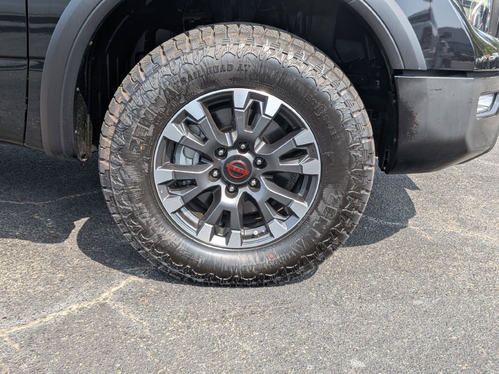 Used 2023 Nissan Titan PRO-4X AWD/4WD image 12