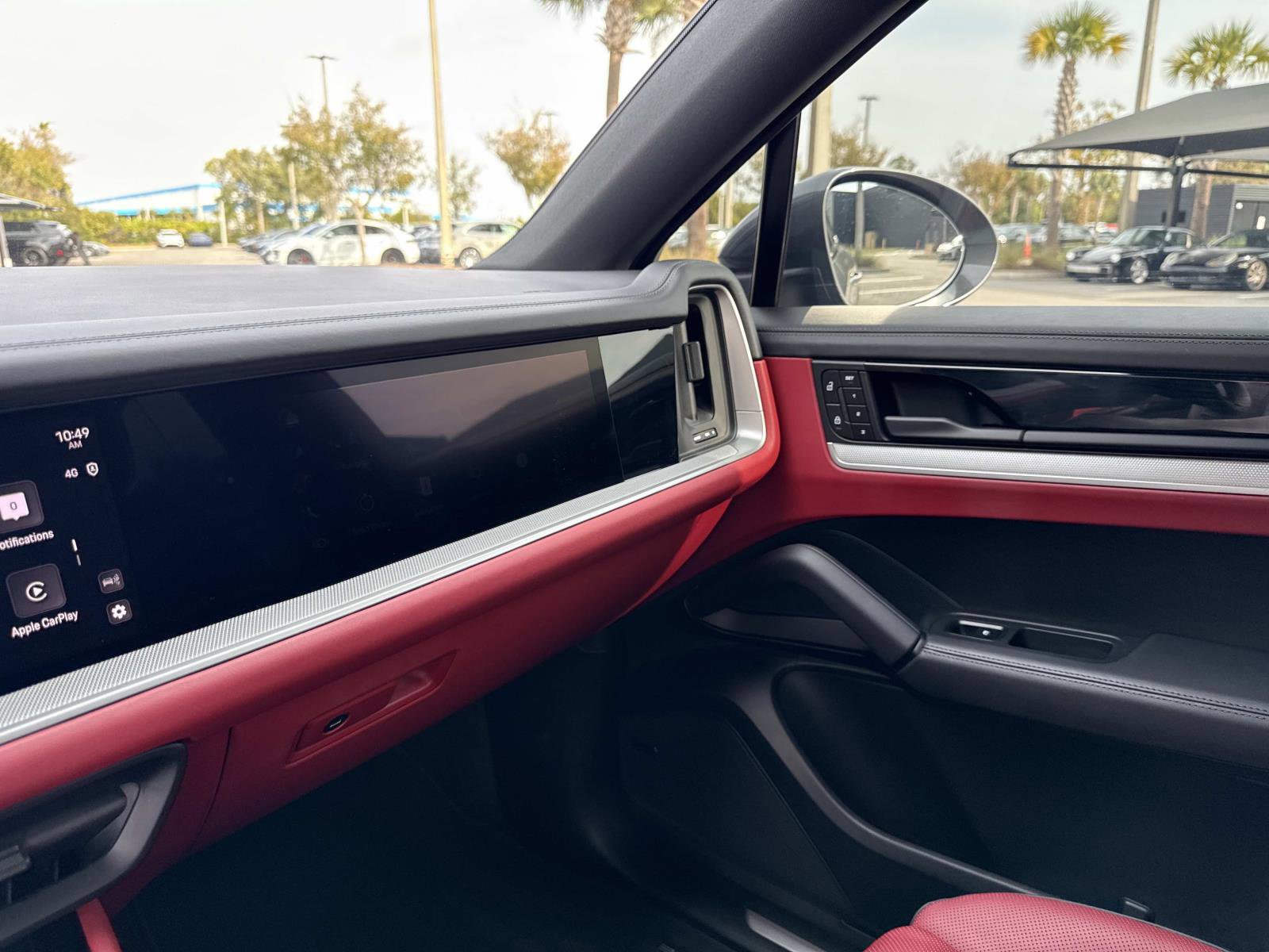 Certified 2024 Porsche Cayenne Coupe image 26