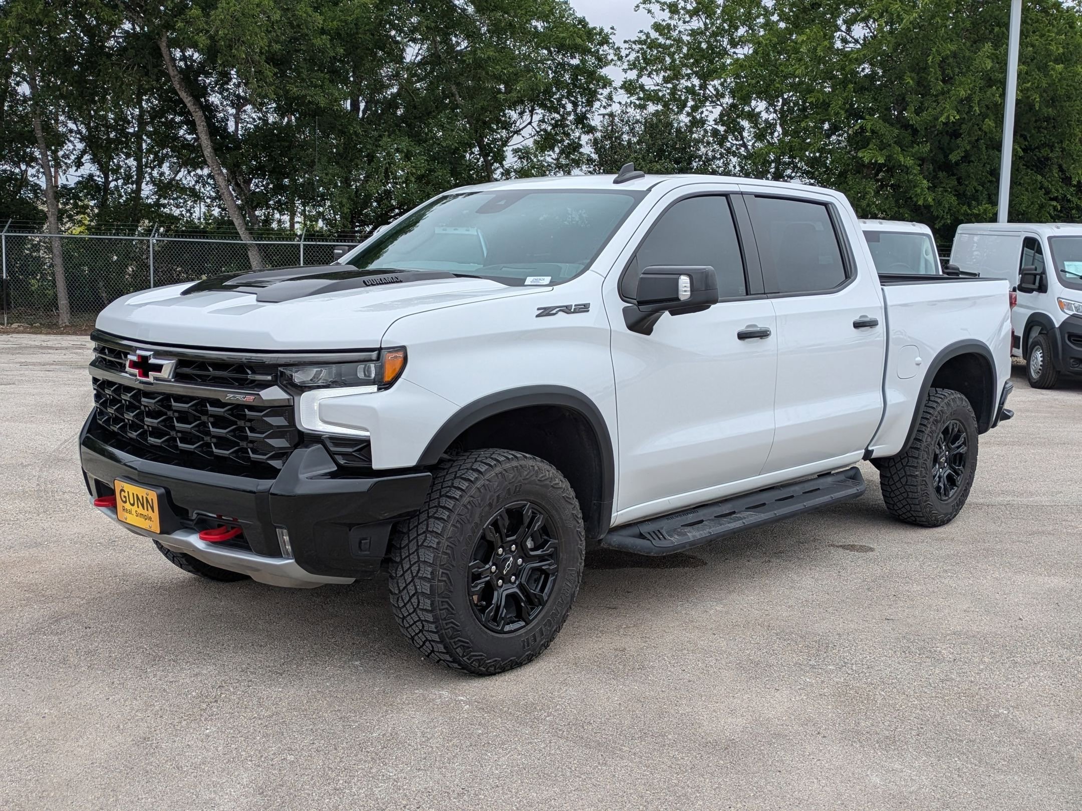 Used 2024 Chevrolet Silverado 1500 ZR2 w/ Technology Package AWD/4WD image 7