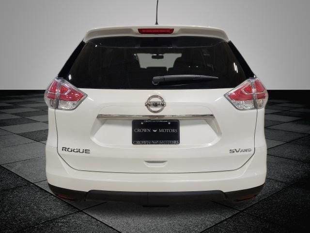 Used 2016 Nissan Rogue SV AWD/4WD image 5