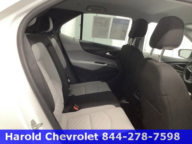 Used 2021 Chevrolet Equinox LS image 9