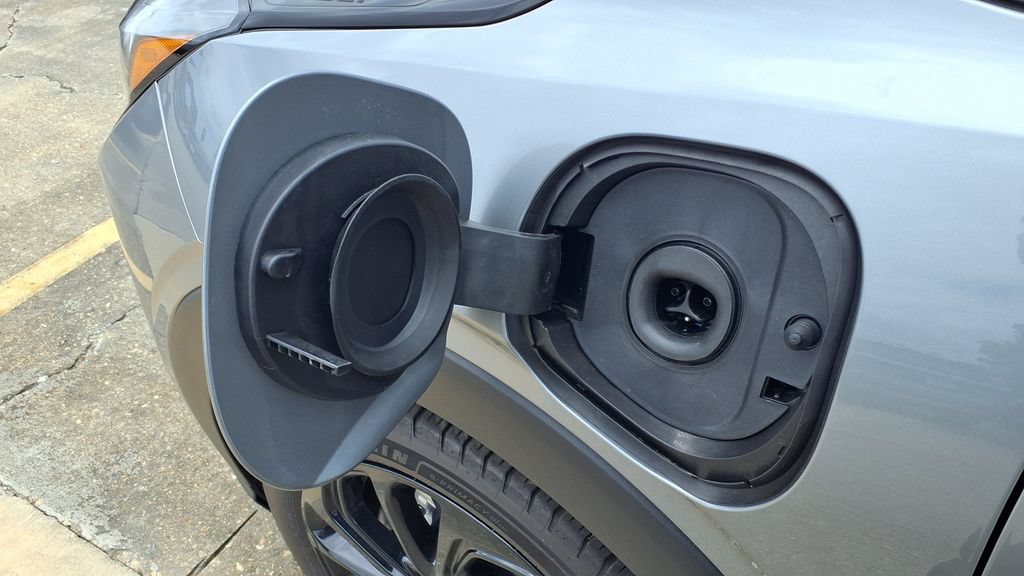 New 2027 Chevrolet Bolt RS w/ Technology Package FWD image 38