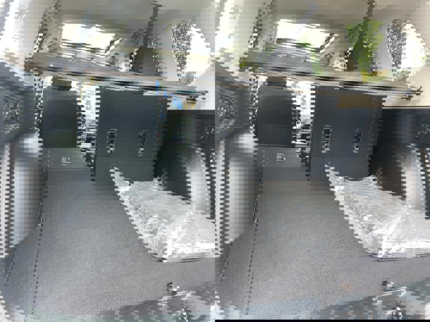 Used 2022 Subaru Forester Premium image 22