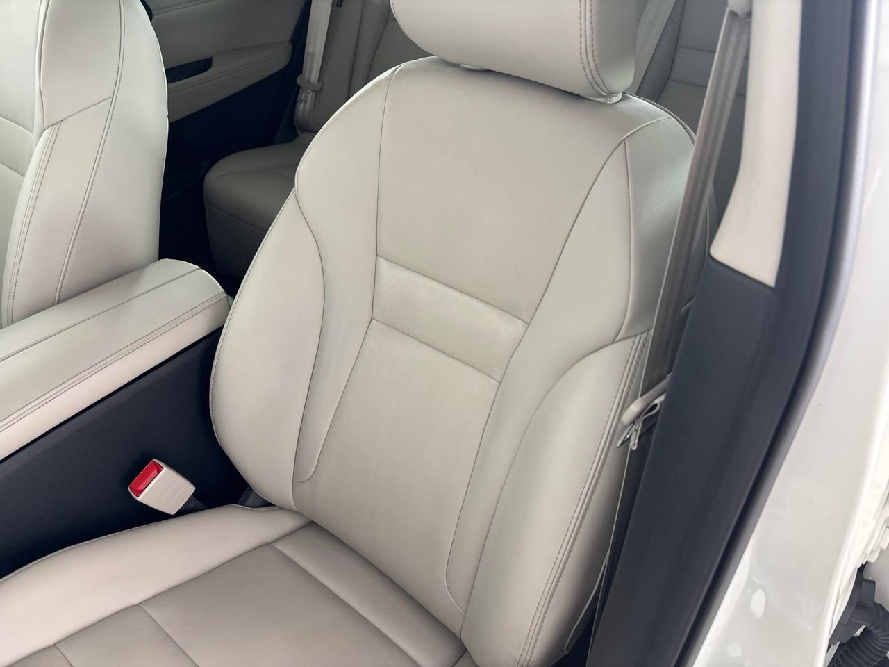 Used 2023 Nissan Rogue SL w/ SL Premium Package AWD/4WD image 9