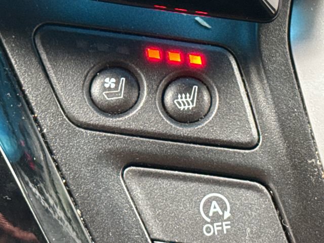 Used 2023 Honda Odyssey Elite image 34