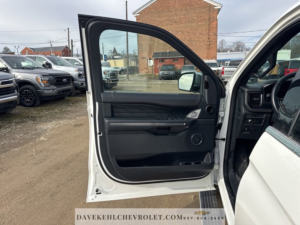 Used 2022 Ford Expedition Max Platinum image 55