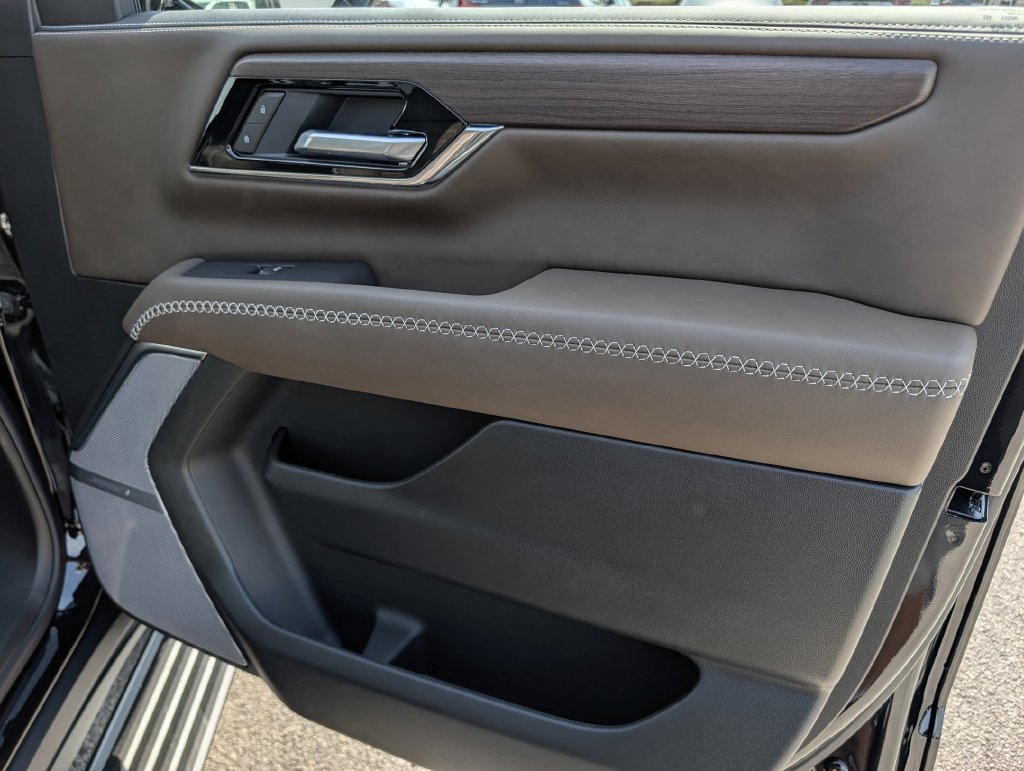 New 2027 GMC Yukon Denali Ultimate AWD/4WD image 36