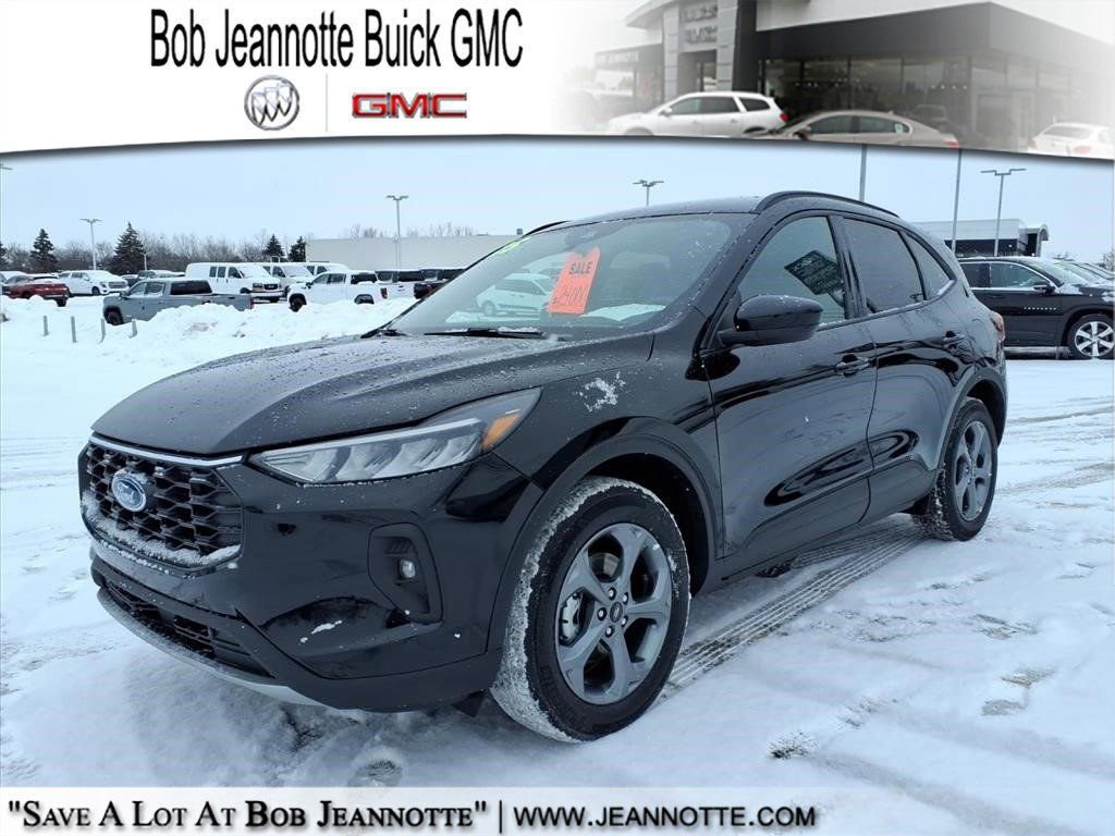 Used 2025 Ford Escape ST-Line Select