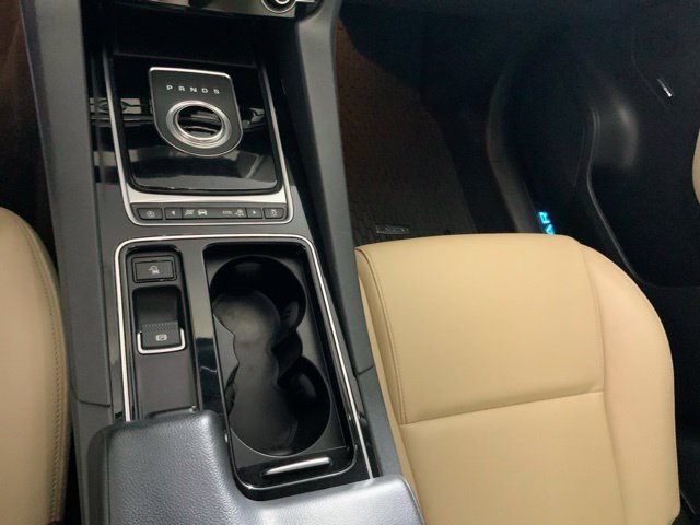 Used 2020 Jaguar F-PACE Premium AWD/4WD image 19