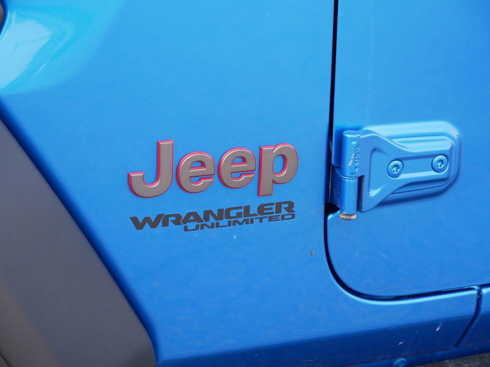 Used 2022 Jeep Wrangler Unlimited Rubicon w/ Cold Weather Group image 12