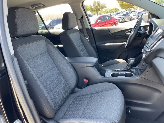 Used 2023 Chevrolet Equinox LT AWD/4WD image 27