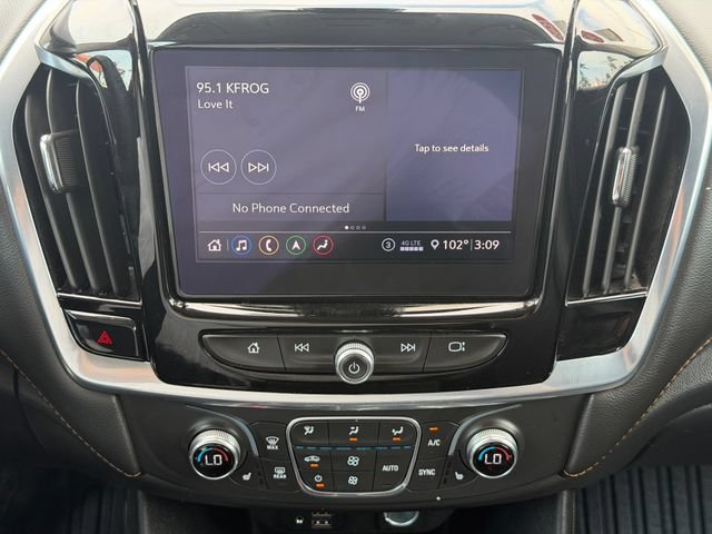 Used 2021 Chevrolet Traverse RS w/ LPO, 'HIT The Road' Package FWD image 14