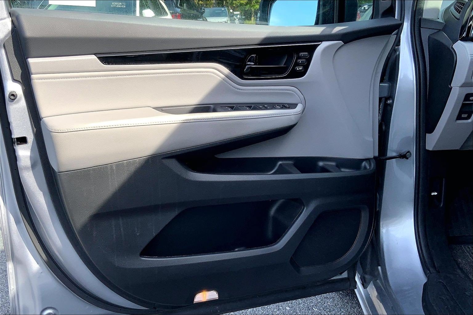 Used 2023 Honda Odyssey Touring image 27