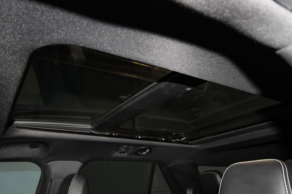 Used 2023 Ford Explorer ST w/ Equipment Group 401A image 24