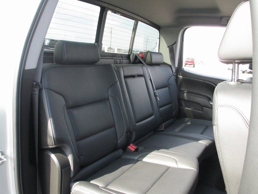 Used 2017 GMC Sierra 1500 SLT image 24