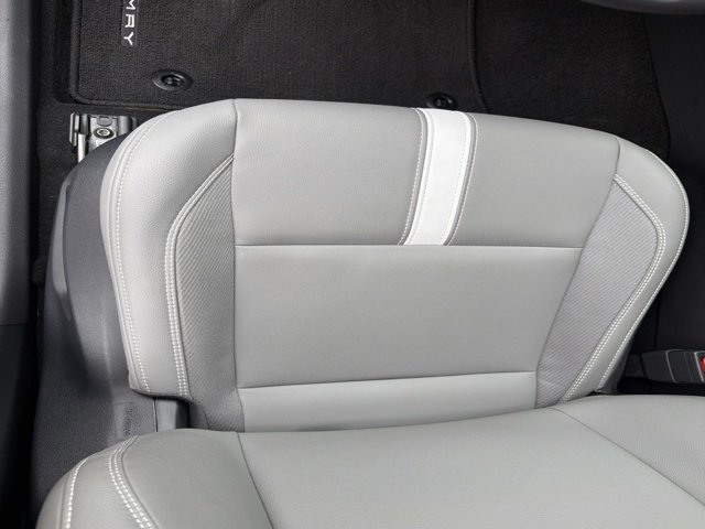 Certified 2026 Toyota Camry SE w/ Convenience Package FWD image 9