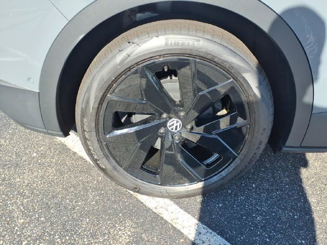 New 2025 Volkswagen ID.4 Pro S RWD image 9