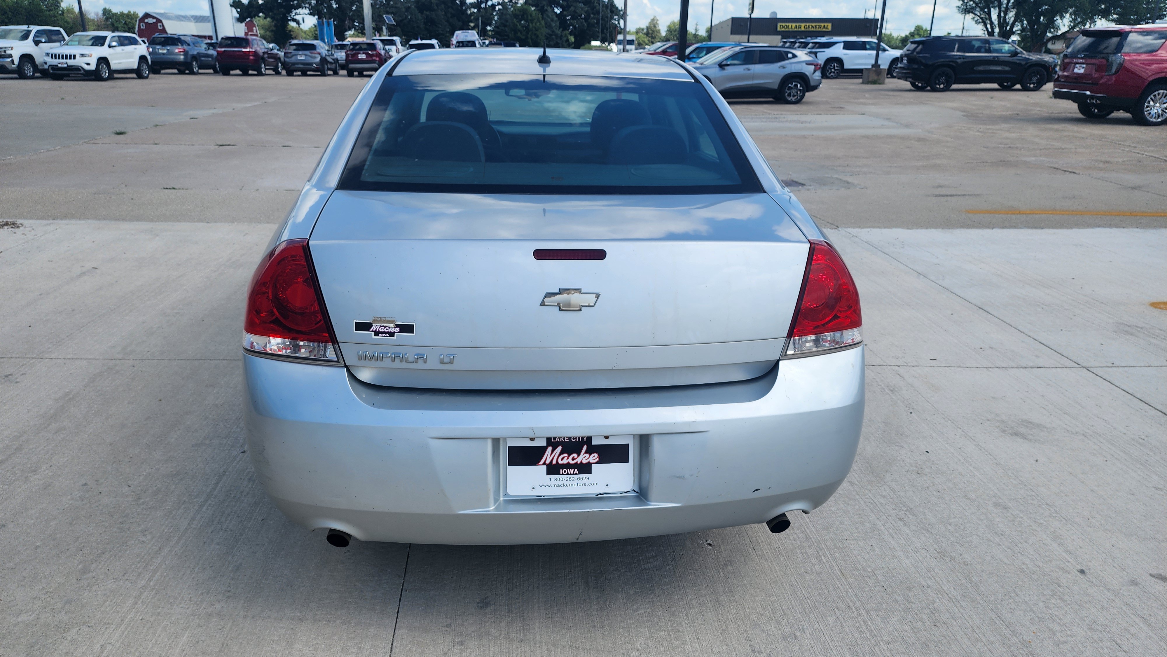 Used 2013 Chevrolet Impala LT w/ LT Sunroof Package FWD image 5