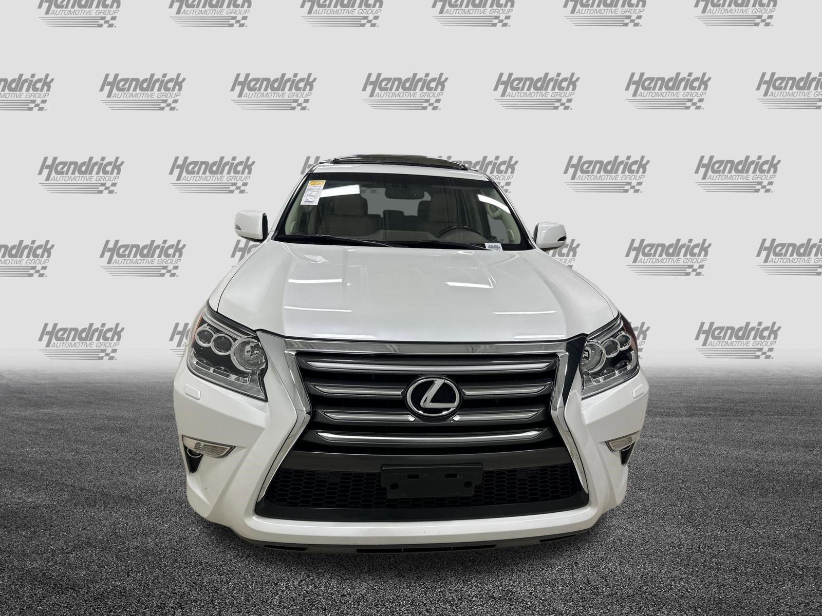 Used 2019 Lexus GX 460 Premium w/ Premium Package AWD/4WD image 3