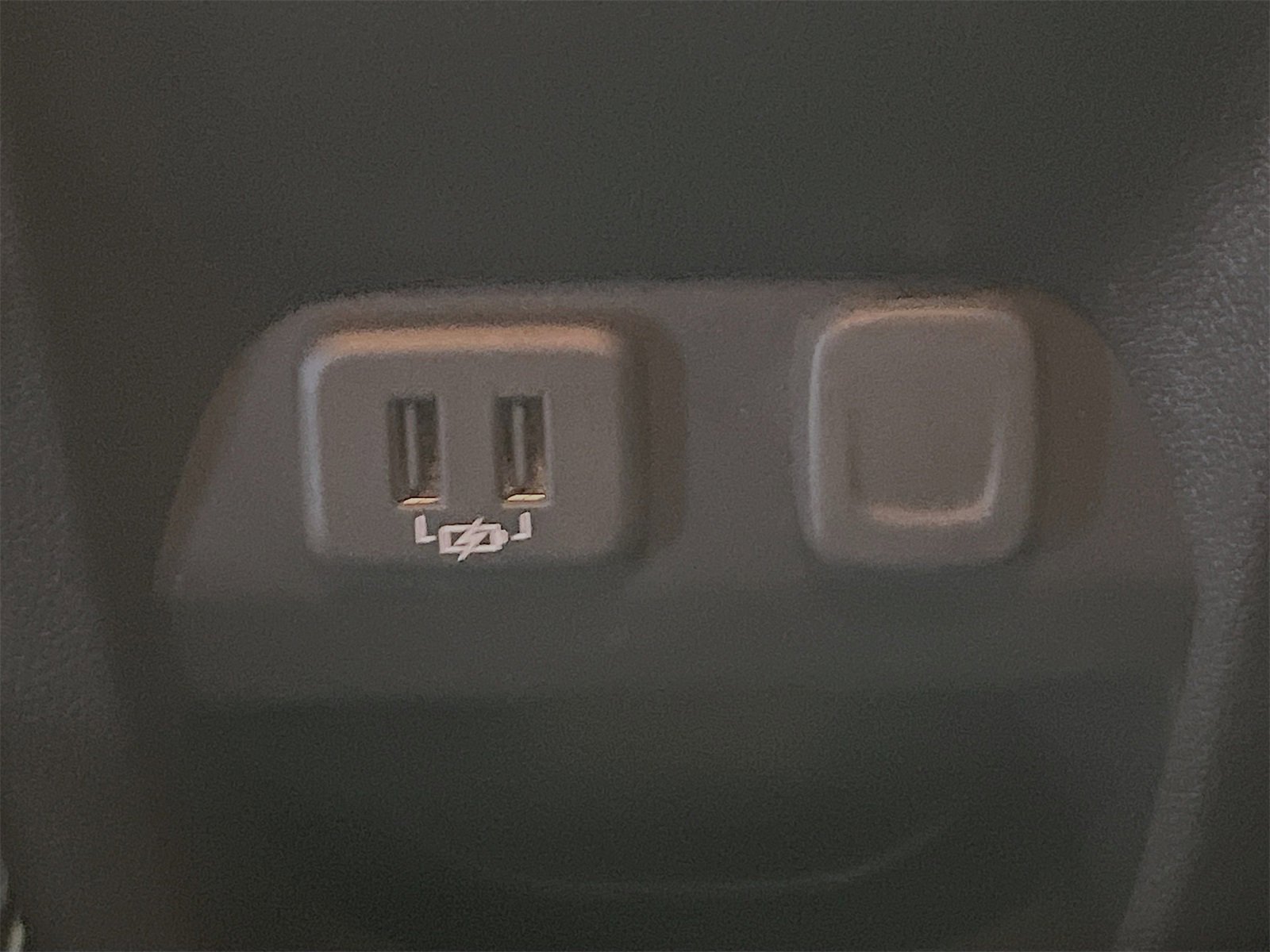 Used 2021 GMC Canyon Denali image 25