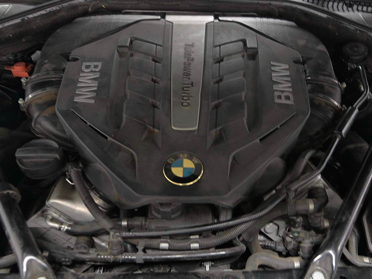 Used 2013 BMW 750i RWD image 18