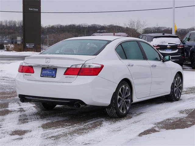 Used 2015 Honda Accord Sport image 7