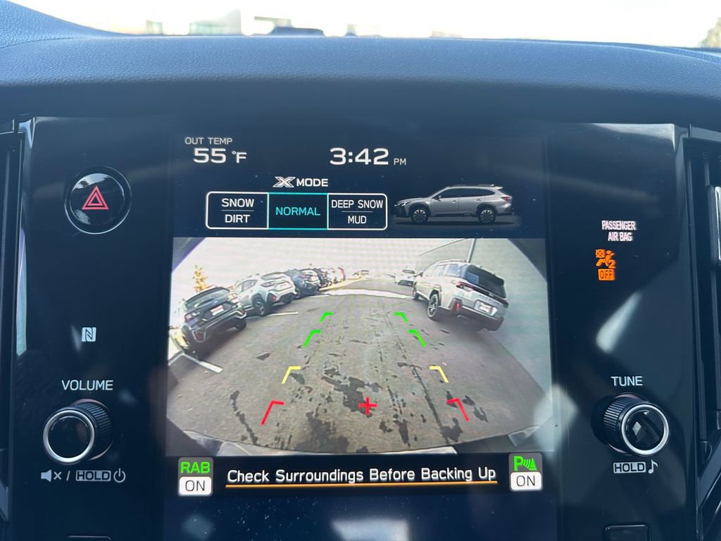 Used 2025 Subaru Outback Onyx Edition image 25