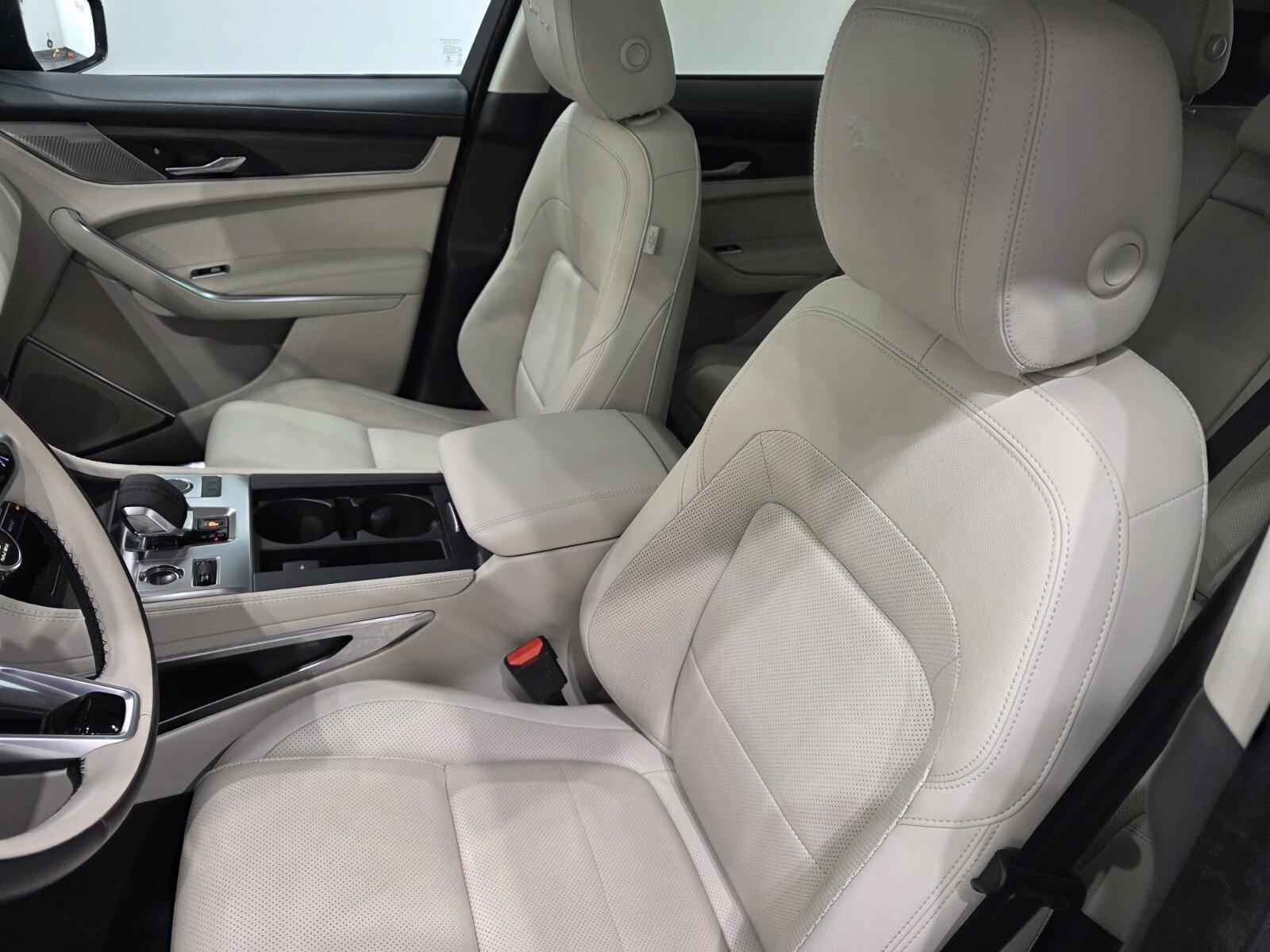 Used 2021 Jaguar F-PACE S AWD/4WD image 8