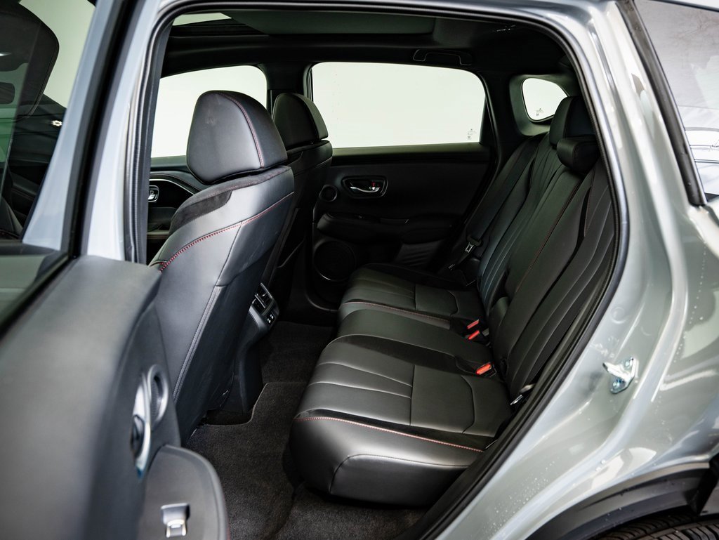 Certified 2025 Acura ADX A-Spec image 34