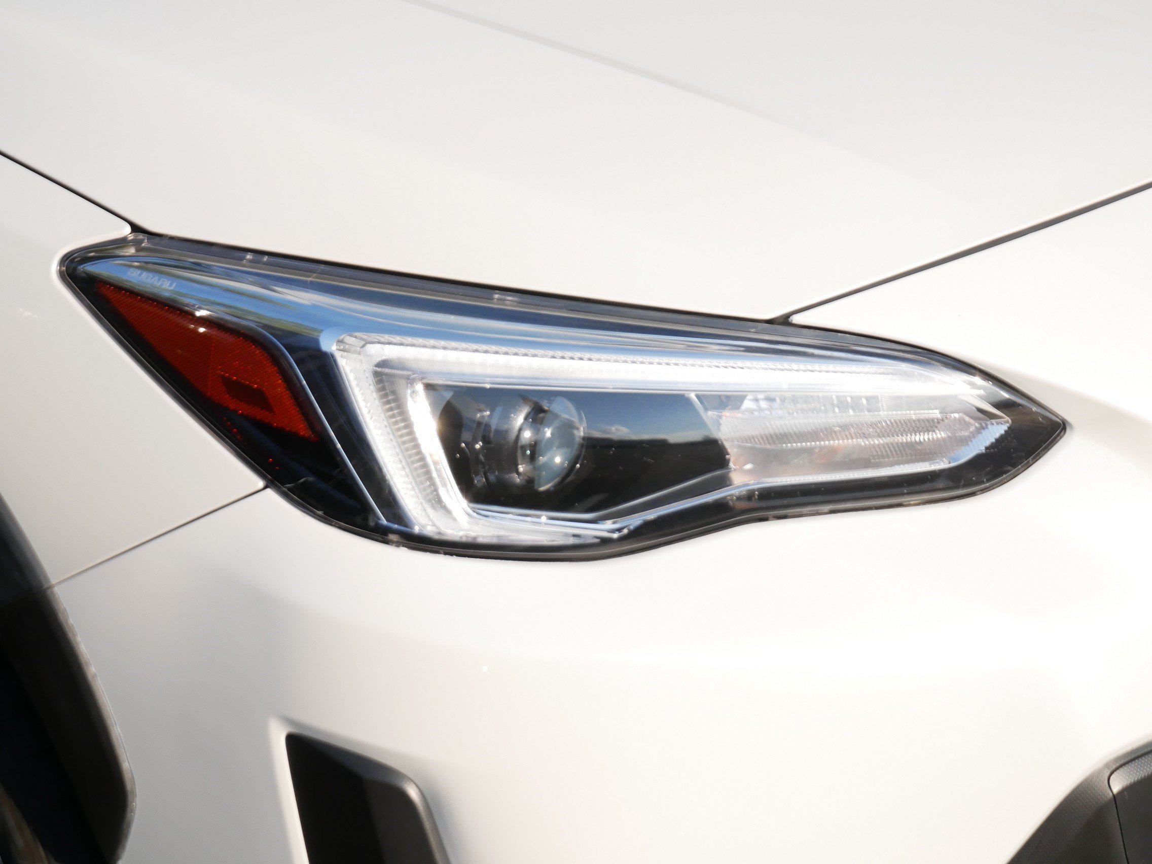 Used 2021 Subaru Crosstrek 2.5i Limited w/ Moonroof Package 2 AWD/4WD image 3