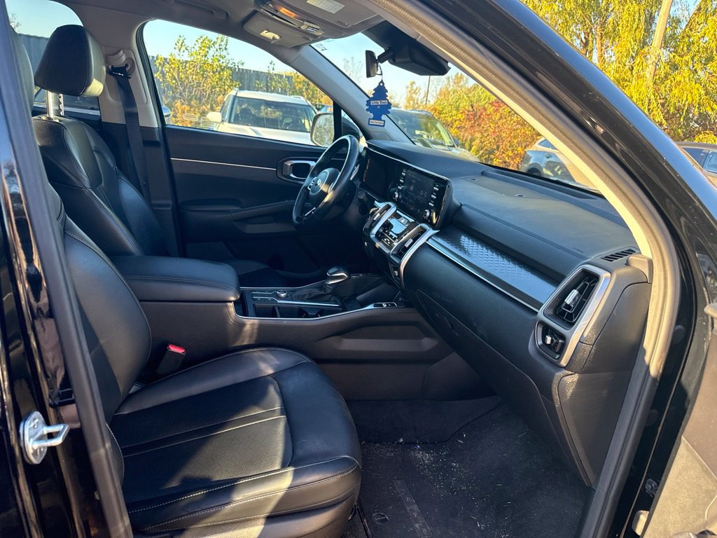 Certified 2021 Kia Sorento S AWD/4WD image 17