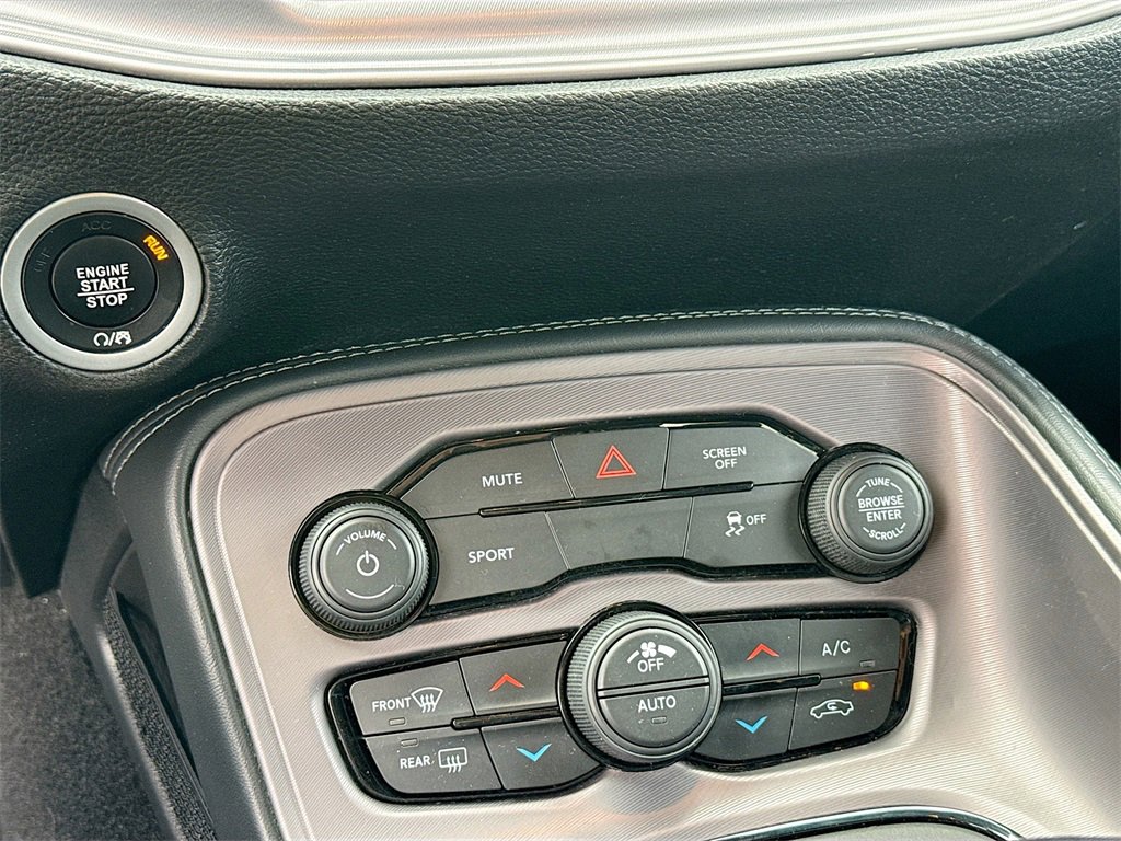 Used 2023 Dodge Challenger SXT w/ Blacktop Package image 18