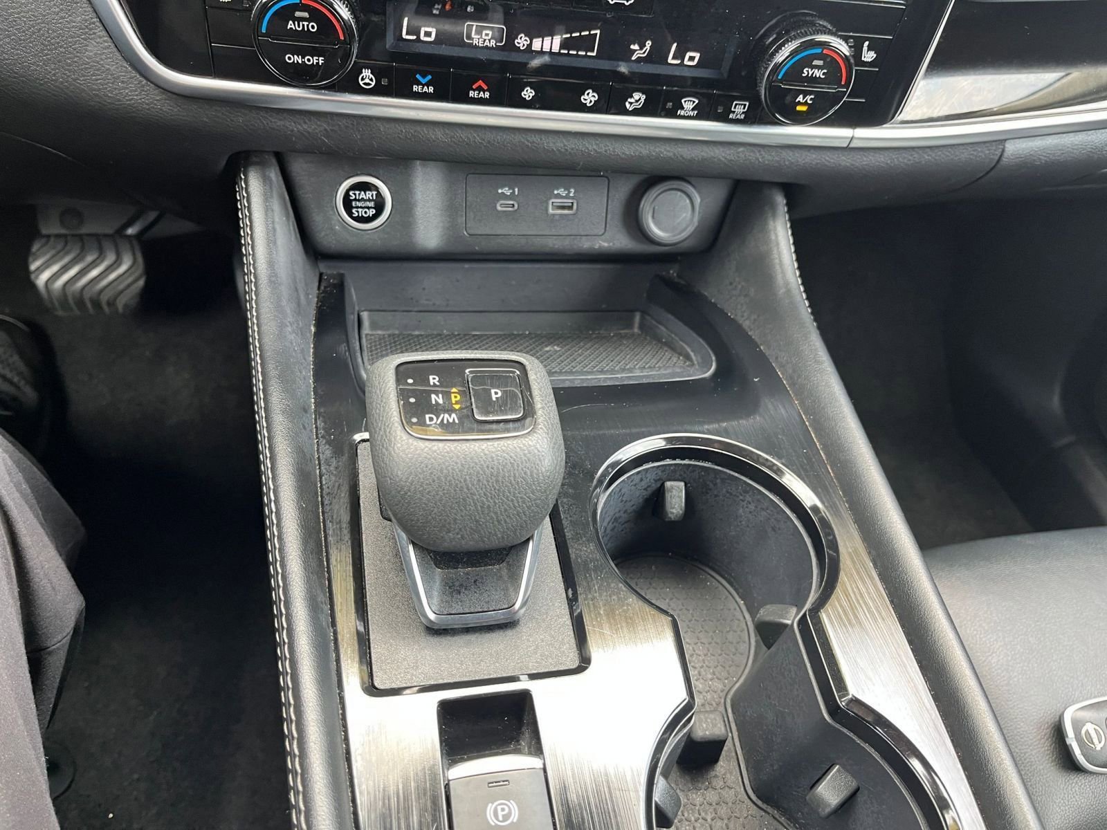 Used 2023 Nissan Rogue SL w/ SL Premium Package image 41