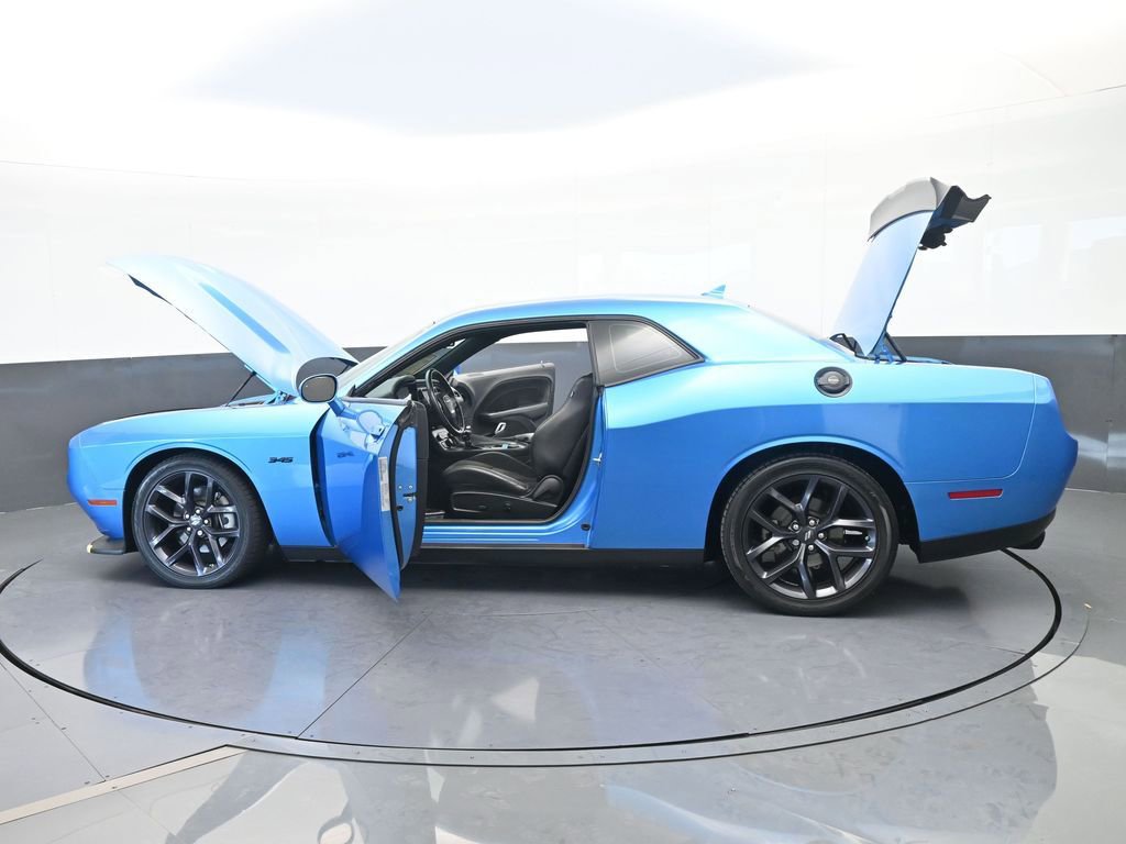 Used 2023 Dodge Challenger R/T w/ Plus Package image 65
