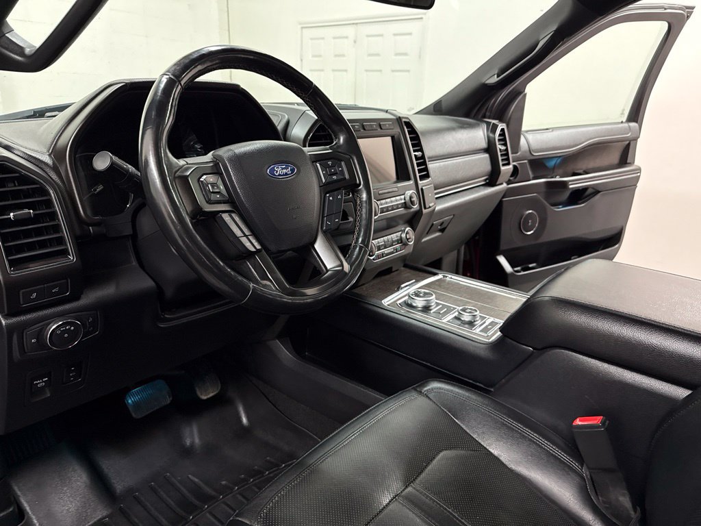 Used 2019 Ford Expedition Limited w/ Driver Assistance Package AWD/4WD image 17