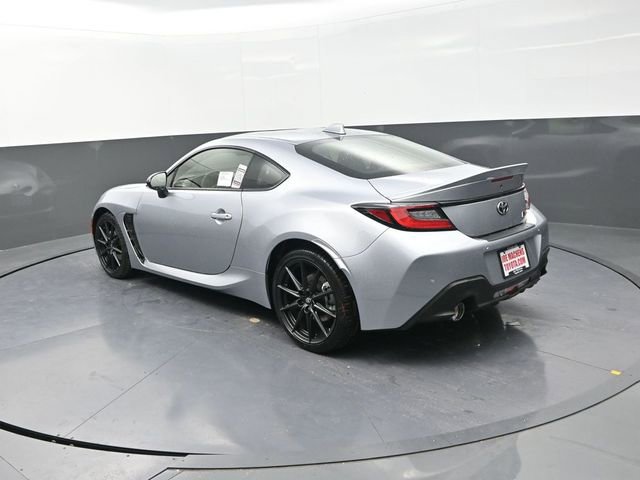 New 2025 Toyota GR86 Premium image 5