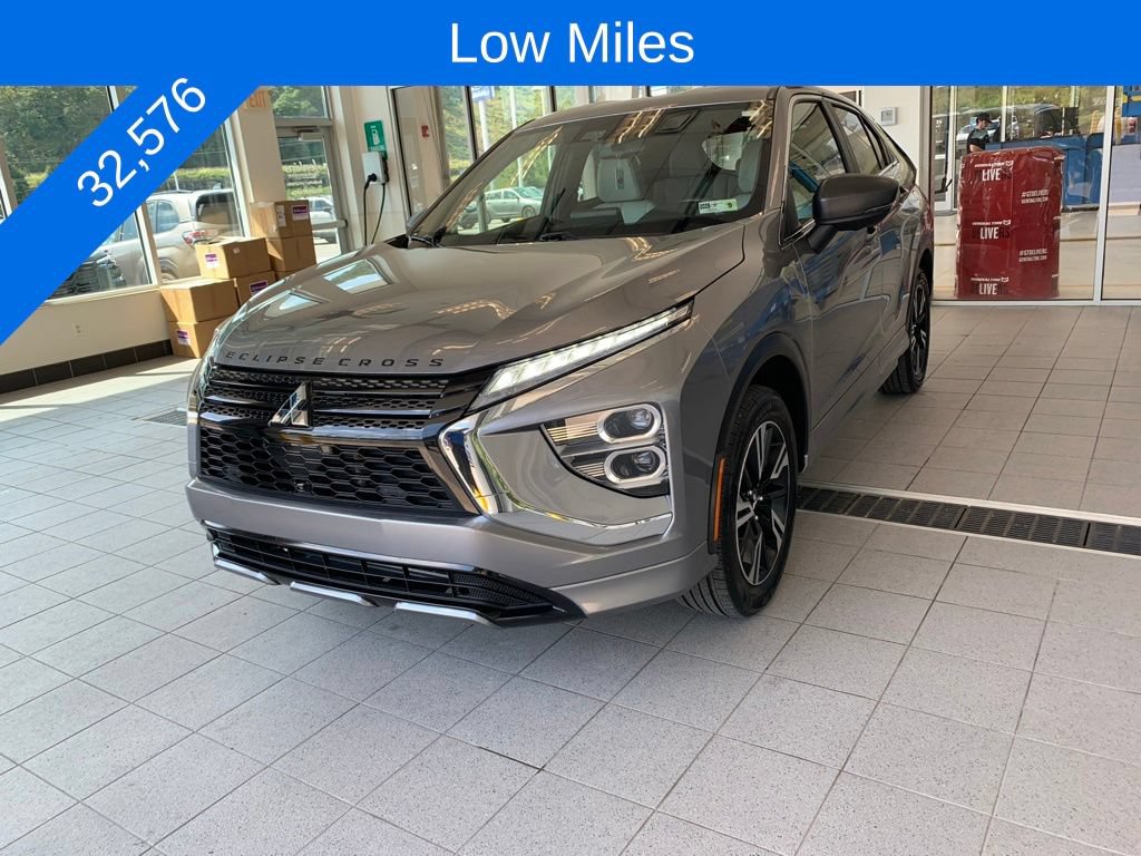 Used 2024 Mitsubishi Eclipse Cross SEL AWD/4WD image 2