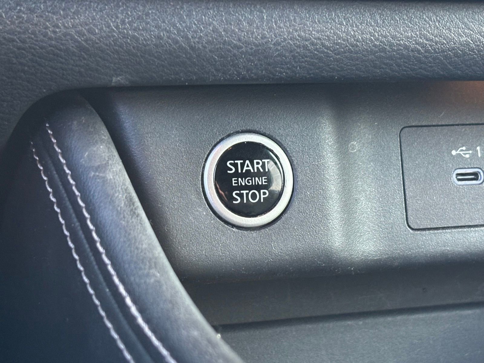 Used 2021 Nissan Rogue SL image 5