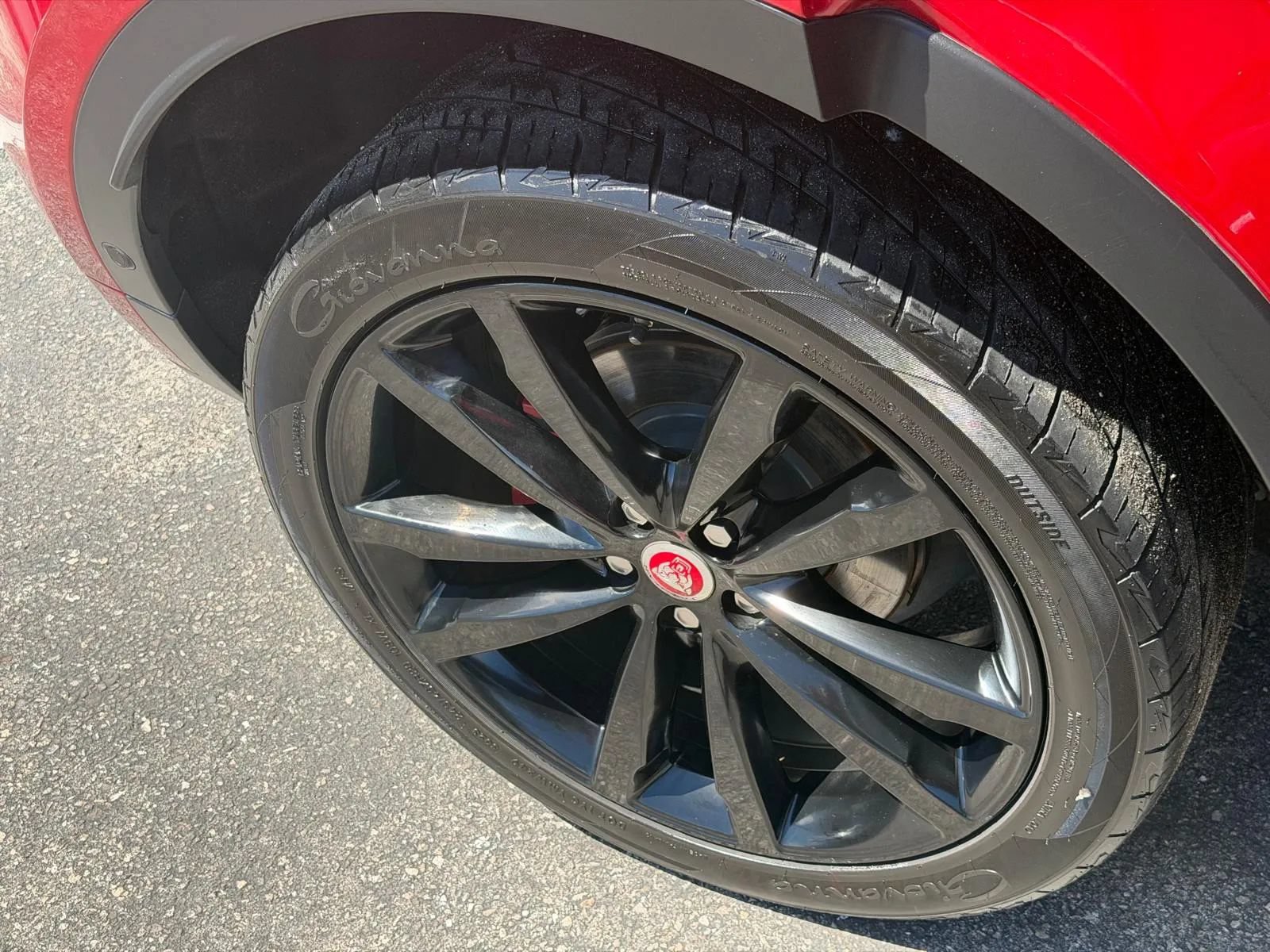 Used 2019 Jaguar E-PACE R-Dynamic HSE AWD/4WD image 54