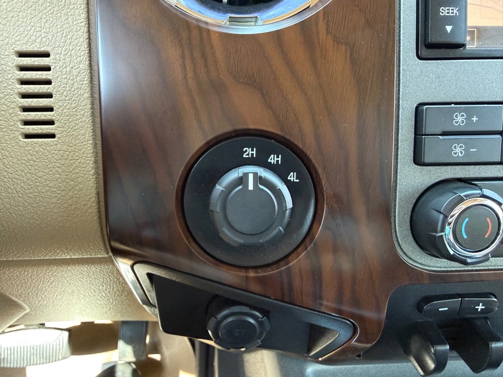 Used 2011 Ford F350 Lariat w/ Lariat Ultimate Pkg image 34