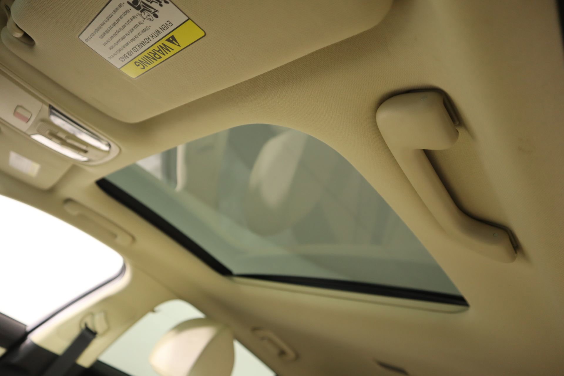 Used 2022 Kia Stinger GT-Line w/ Sun & Sound Package image 16