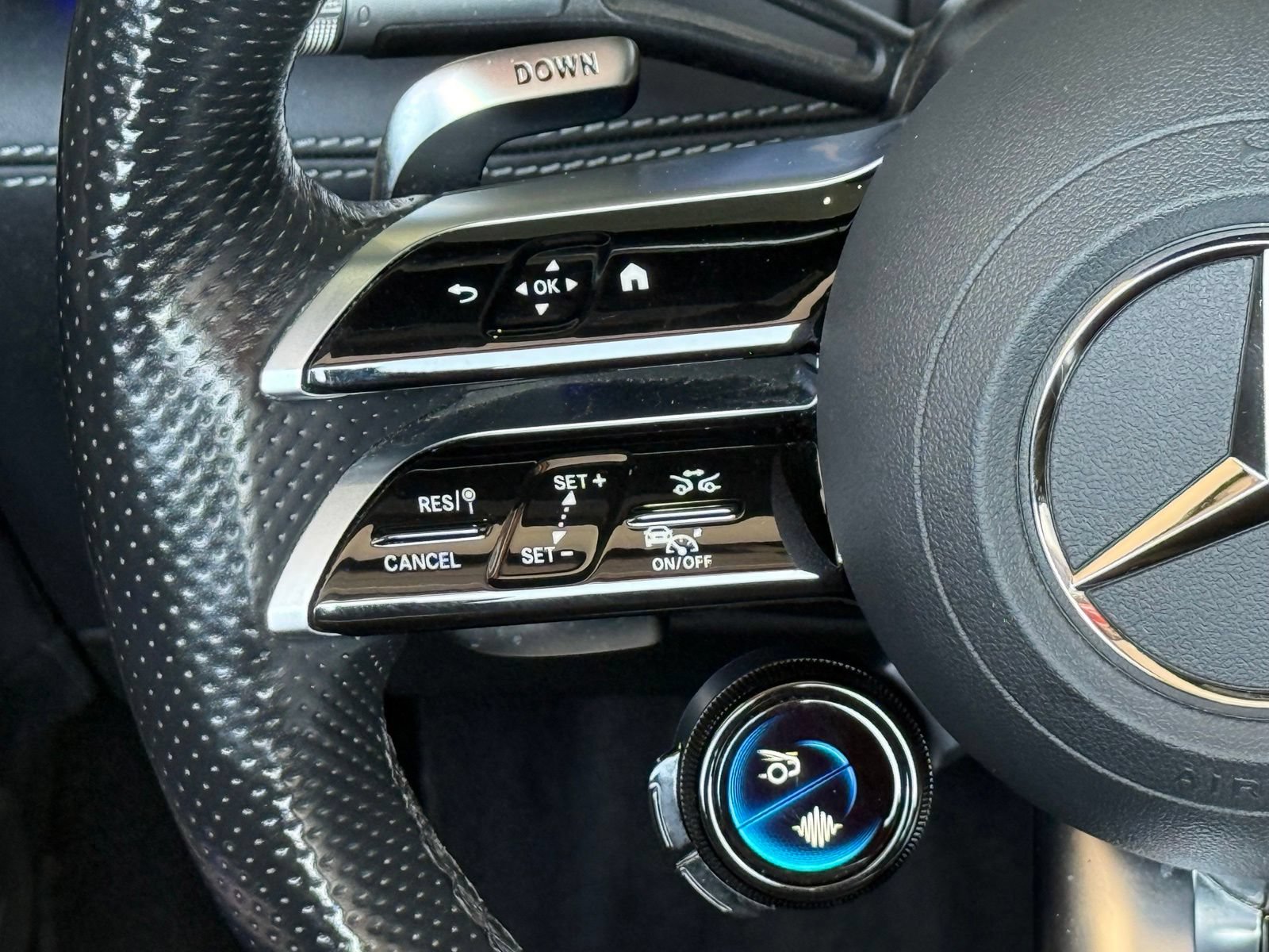Used 2025 Mercedes-Benz SL 63 AMG S e Performance 4MATIC image 30