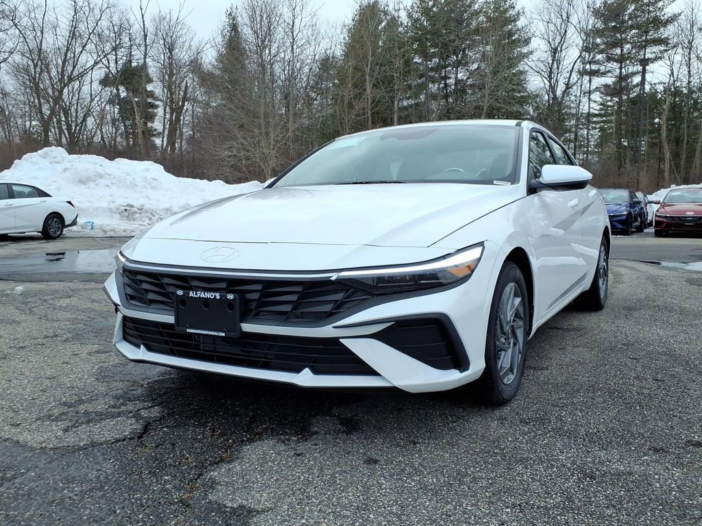 New 2026 Hyundai Elantra Blue w/ Cargo Package image 5