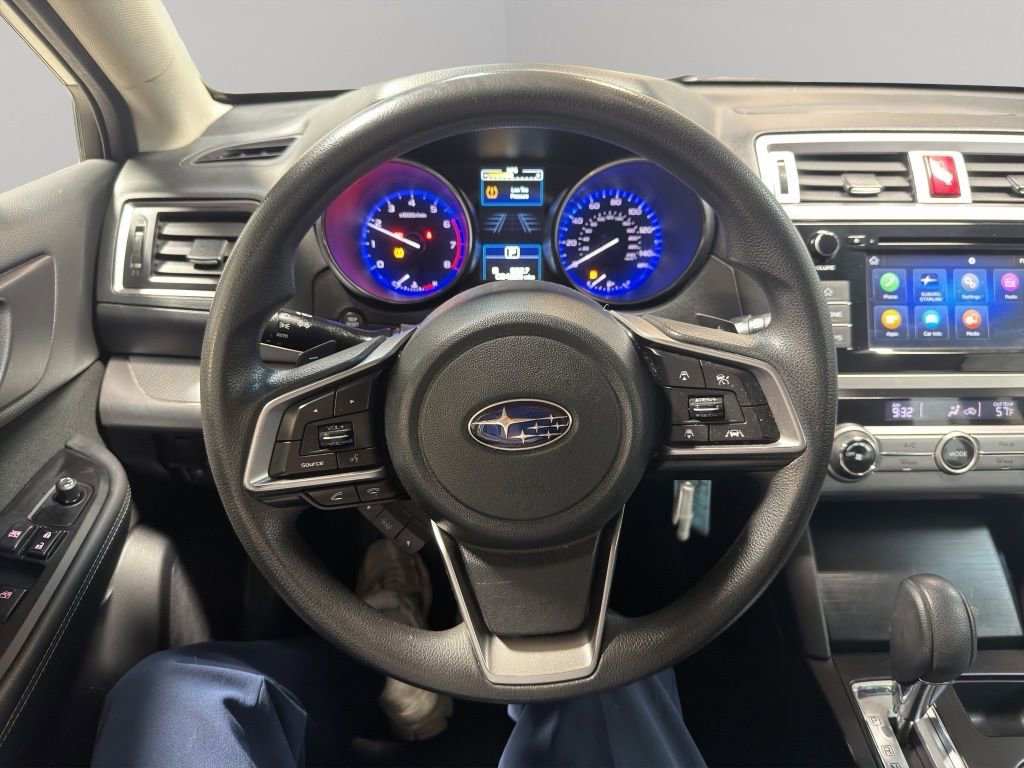 Used 2019 Subaru Outback 2.5i AWD/4WD image 10