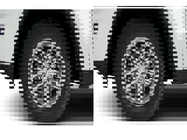 Used 2018 Jeep Grand Cherokee Altitude image 11